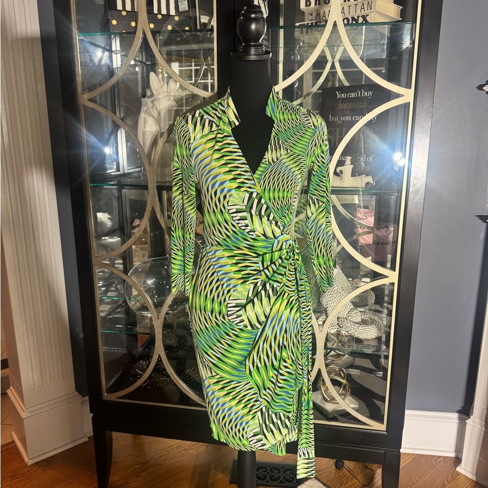 Maggy London Green and Black Print Midi Dress